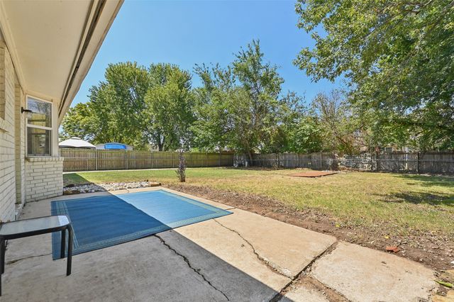 1624 S 4th Street, Broken Arrow, OK 74012