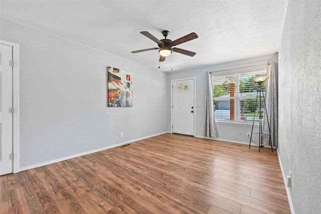 1624 S 4th Street, Broken Arrow, OK 74012