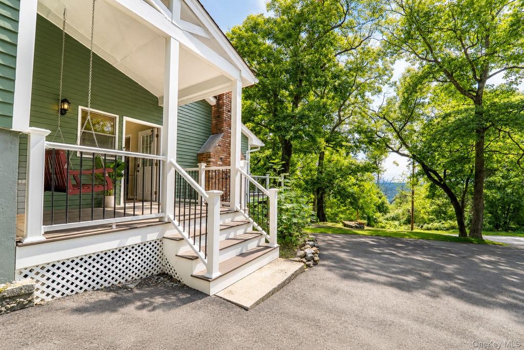 31 Pleasant Road, Lake Peekskill, NY 10537 — photo 5