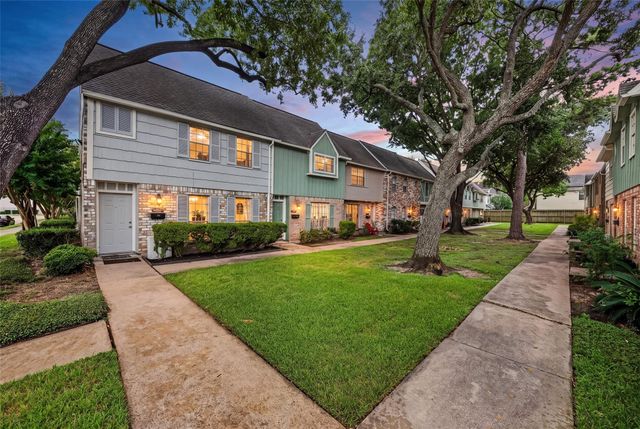8101 Amelia Road 401D, Houston, TX 77055