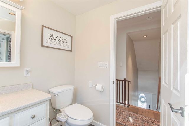 28 Nevens Circle, Rockland, MA 02370