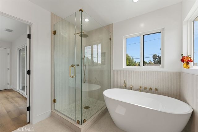 15622 Index, Granada Hills, CA 91344