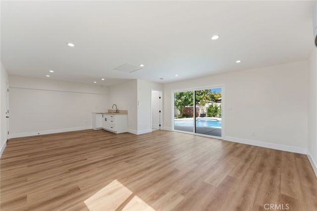 15622 Index, Granada Hills, CA 91344