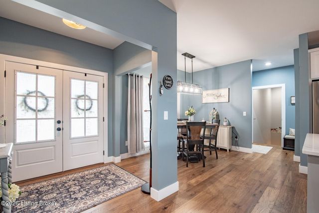 108 Summit Creek Dr, Elizabethtown, KY 42701