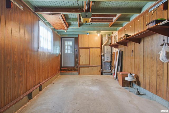 707 DOGWOOD Lane, Marion, IL 62959