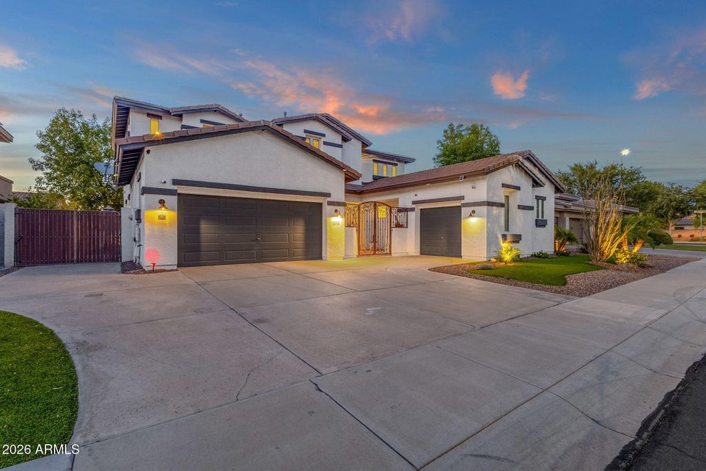 3792 E VIRGO Place, Chandler, AZ 85249 — photo 2