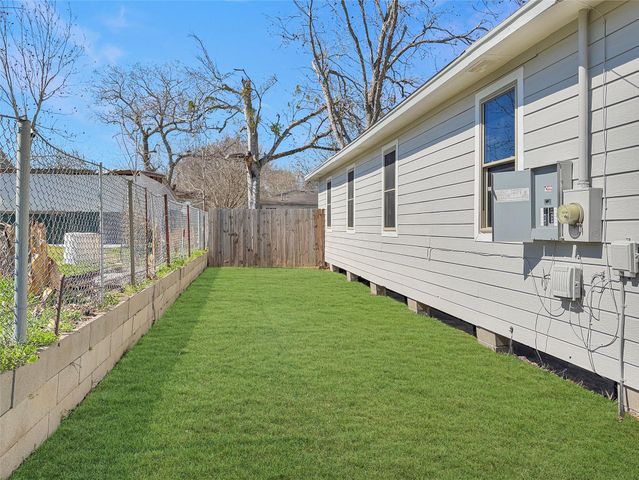 114 8th Street, Rosenberg, TX 77471