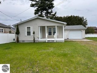 514 Tawas Street, East Tawas, MI 48730
