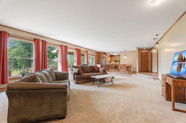 1561 E Country Club Drive, Vinita, OK 74301