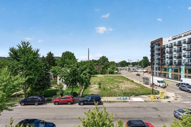 2421 2nd Street NE, Minneapolis, MN 55418