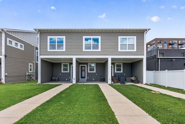 2421 2nd Street NE, Minneapolis, MN 55418