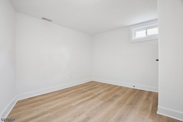 127 Glenwild Ave, Bloomingdale Boro, NJ 07403