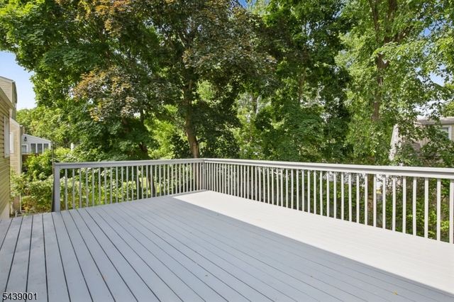 127 Glenwild Ave, Bloomingdale Boro, NJ 07403