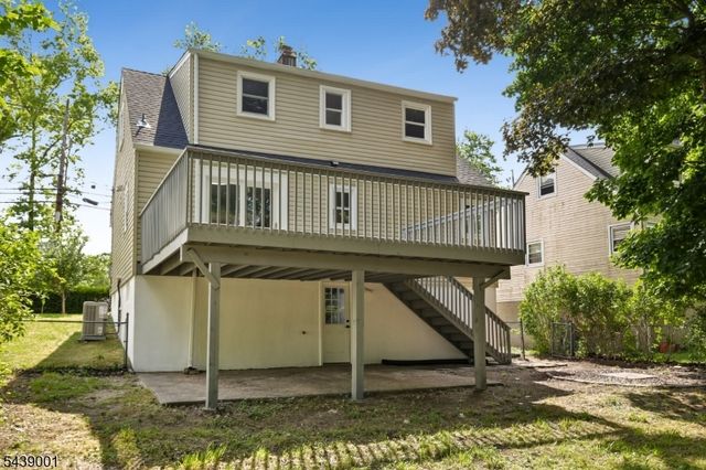 127 Glenwild Ave, Bloomingdale Boro, NJ 07403