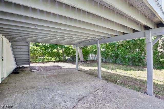 127 Glenwild Ave, Bloomingdale Boro, NJ 07403
