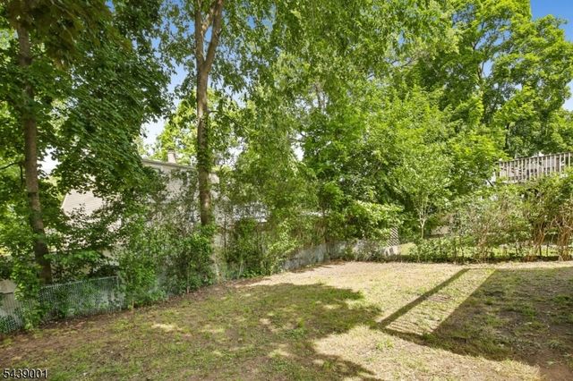 127 Glenwild Ave, Bloomingdale Boro, NJ 07403