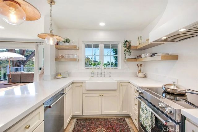1445 Bluebird Canyon, Laguna Beach, CA 92651