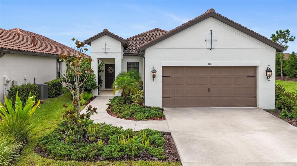 301 PALMARIA COURT, Nokomis, FL 34275
