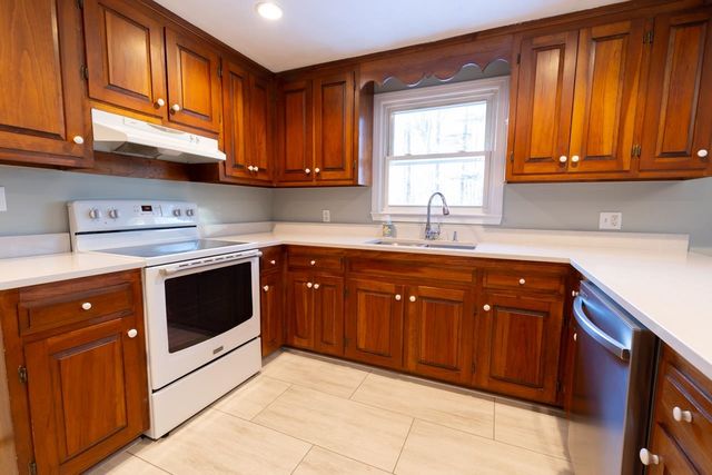 36 Milbern Avenue, Hampton, NH 03842