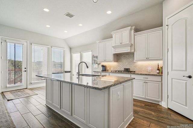 1706 Crystal Bridges, San Antonio, TX 78260