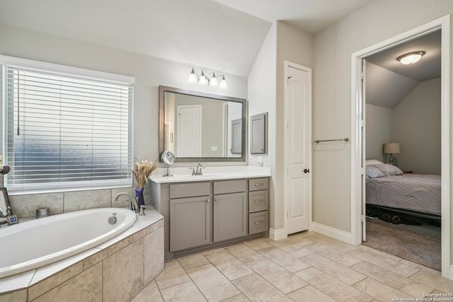 1706 Crystal Bridges, San Antonio, TX 78260