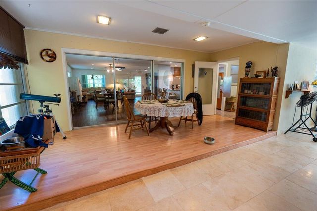 105 Sheridan Lane, Jensen Beach, FL 34957