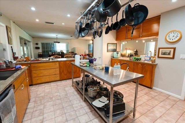 105 Sheridan Lane, Jensen Beach, FL 34957