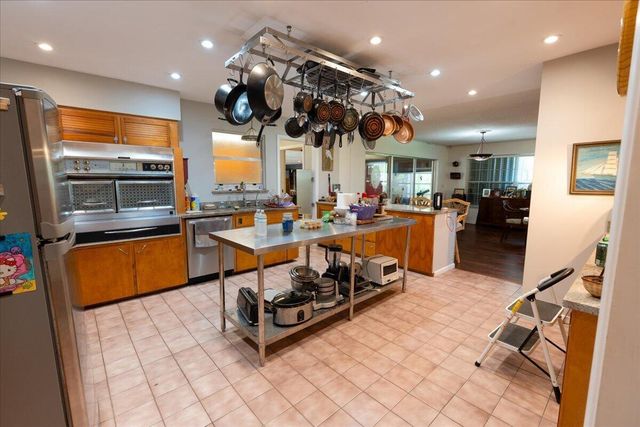 105 Sheridan Lane, Jensen Beach, FL 34957