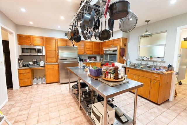 105 Sheridan Lane, Jensen Beach, FL 34957