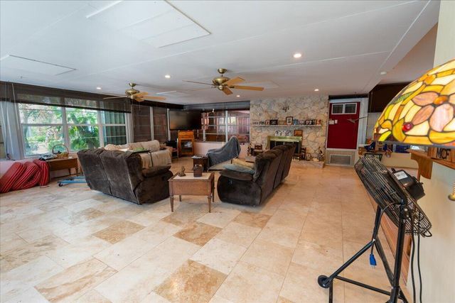 105 Sheridan Lane, Jensen Beach, FL 34957