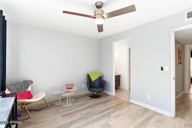 122 S HARDY Drive 8, Tempe, AZ 85281