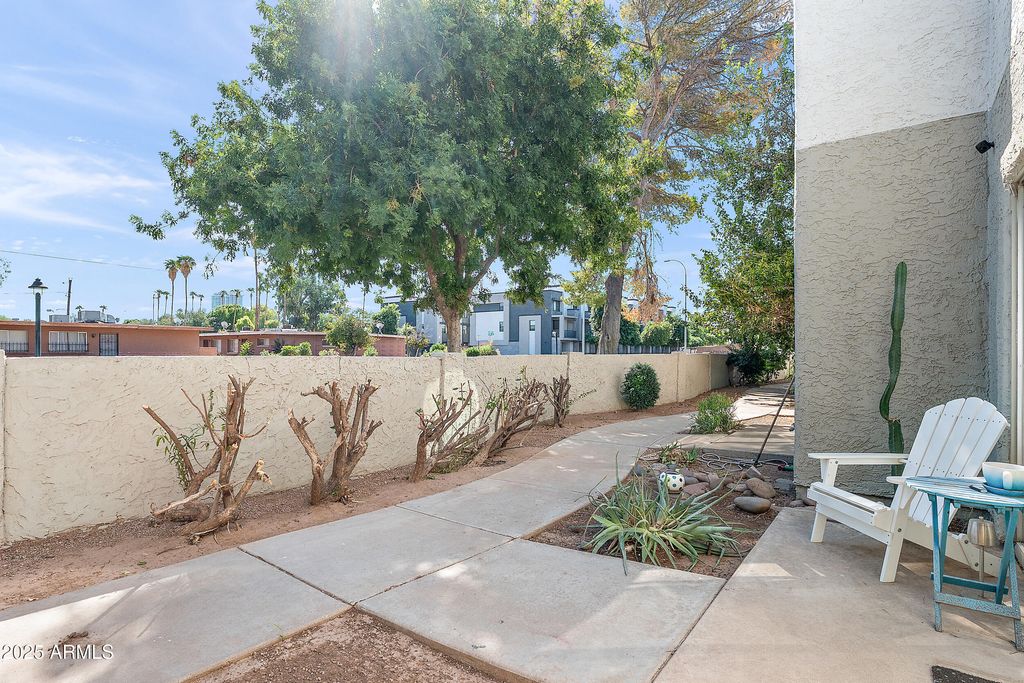 Image 25 of property listing at 122 S HARDY Drive 8, Tempe, AZ 85281
