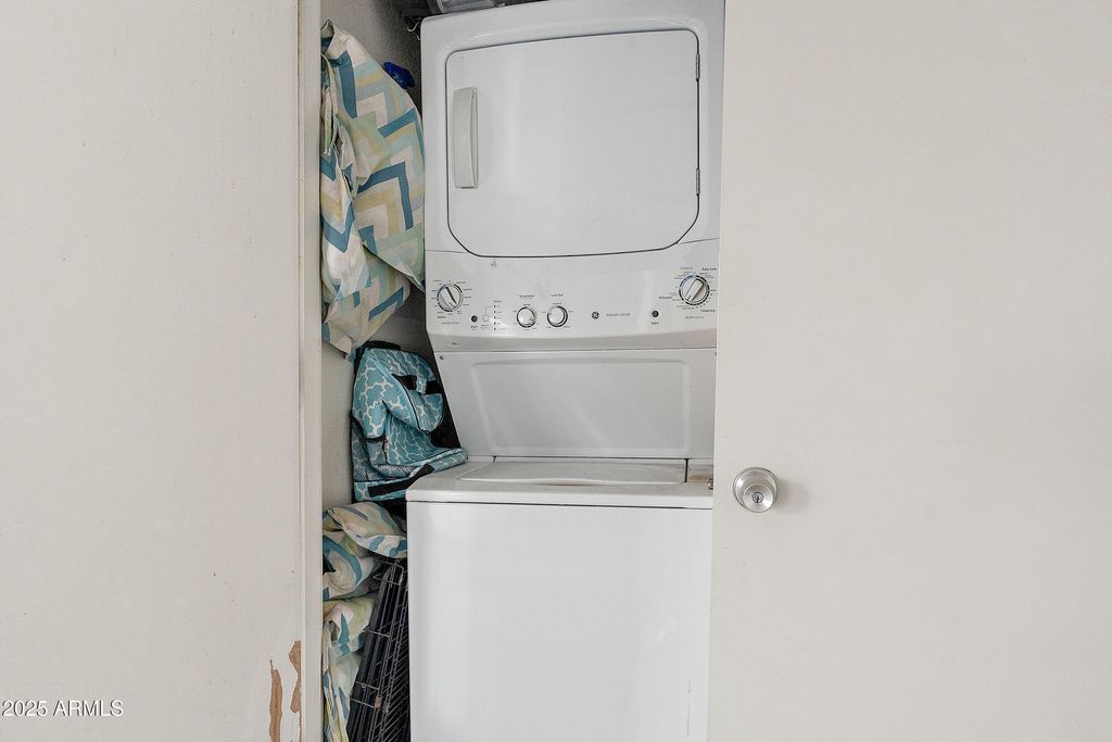 Image 26 of property listing at 122 S HARDY Drive 8, Tempe, AZ 85281