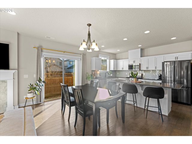 16804 Sw LEMONGRASS Ln, Beaverton, OR 97007