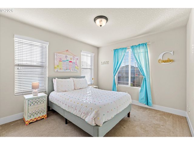 16804 Sw LEMONGRASS Ln, Beaverton, OR 97007