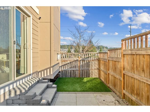 16804 Sw LEMONGRASS Ln, Beaverton, OR 97007