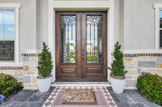 10905 Dauphine Street, Willis, TX 77318