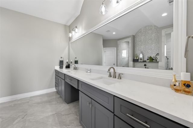 10905 Dauphine Street, Willis, TX 77318