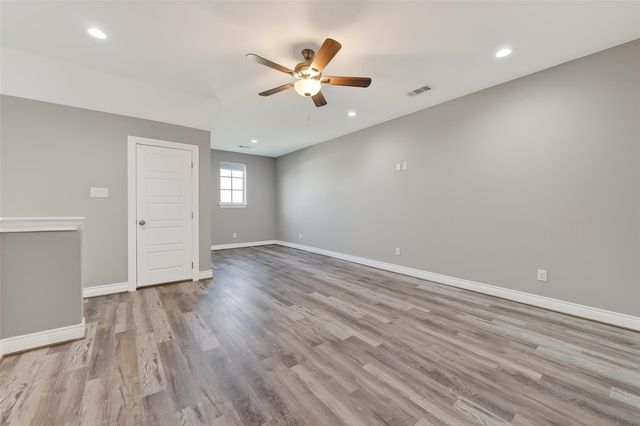 10905 Dauphine Street, Willis, TX 77318