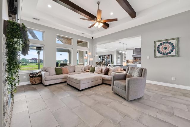 10905 Dauphine Street, Willis, TX 77318