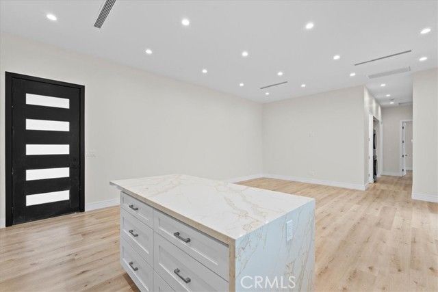 15952 Simonds, Granada Hills (los Angeles), CA 91344