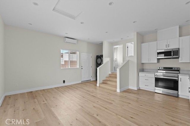 15952 Simonds, Granada Hills (los Angeles), CA 91344