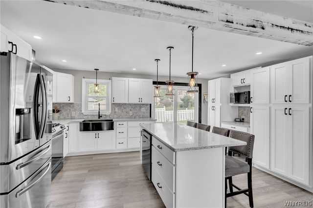 6653 Liebler Road, Boston, NY 14025