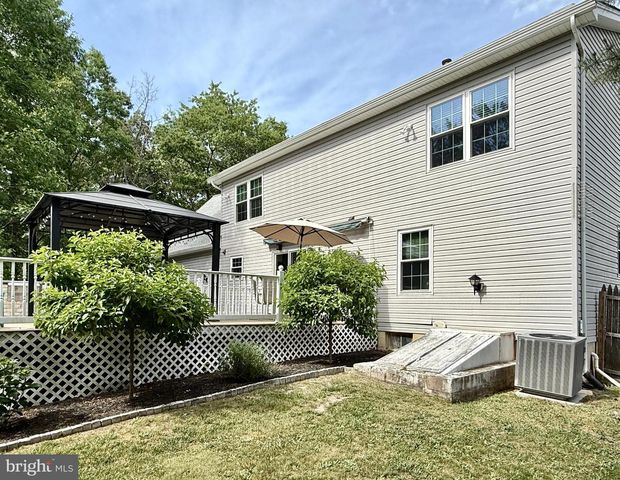 99 ASBURY RD, Egg Harbor Township, NJ 08234
