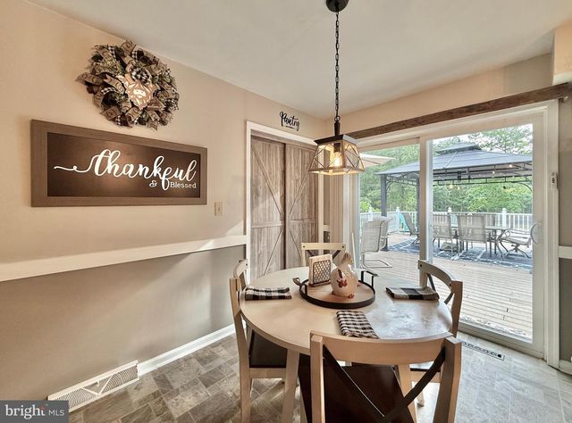 99 ASBURY RD, Egg Harbor Township, NJ 08234