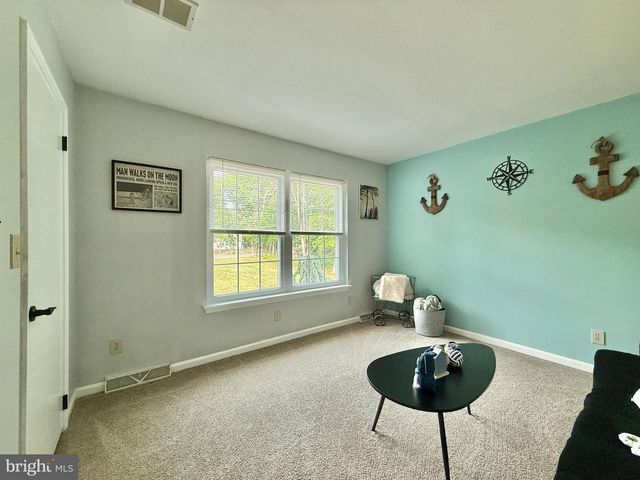 99 ASBURY RD, Egg Harbor Township, NJ 08234