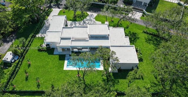 13901 Old Cutler Rd, Palmetto Bay, FL 33158