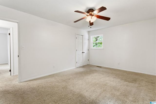 215 OAK RIDGE DRIVE, Oneonta, AL 35121