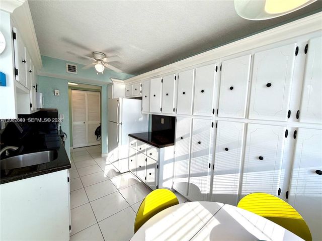 1833 S Ocean Dr 1202, Hallandale Beach, FL 33009