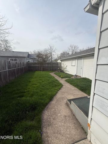 905 Walbridge Avenue, Toledo, OH 43609